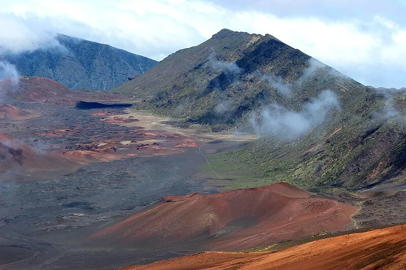 Sliding Sands Trail (W, 3mi), Haleakalā National Park