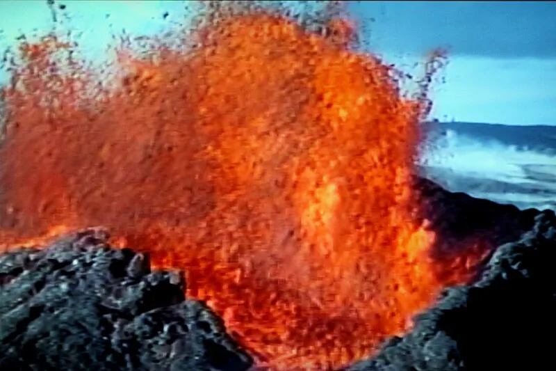 Steam Vents Hot Spring (E, 3mi), Hawaii